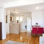 Apartamento Andrea I Toni *
